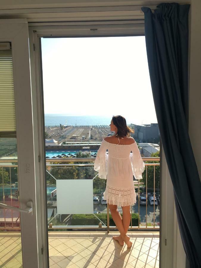 Le Murrine Frontemare Apartment Seaview Sottomarina Ngoại thất bức ảnh