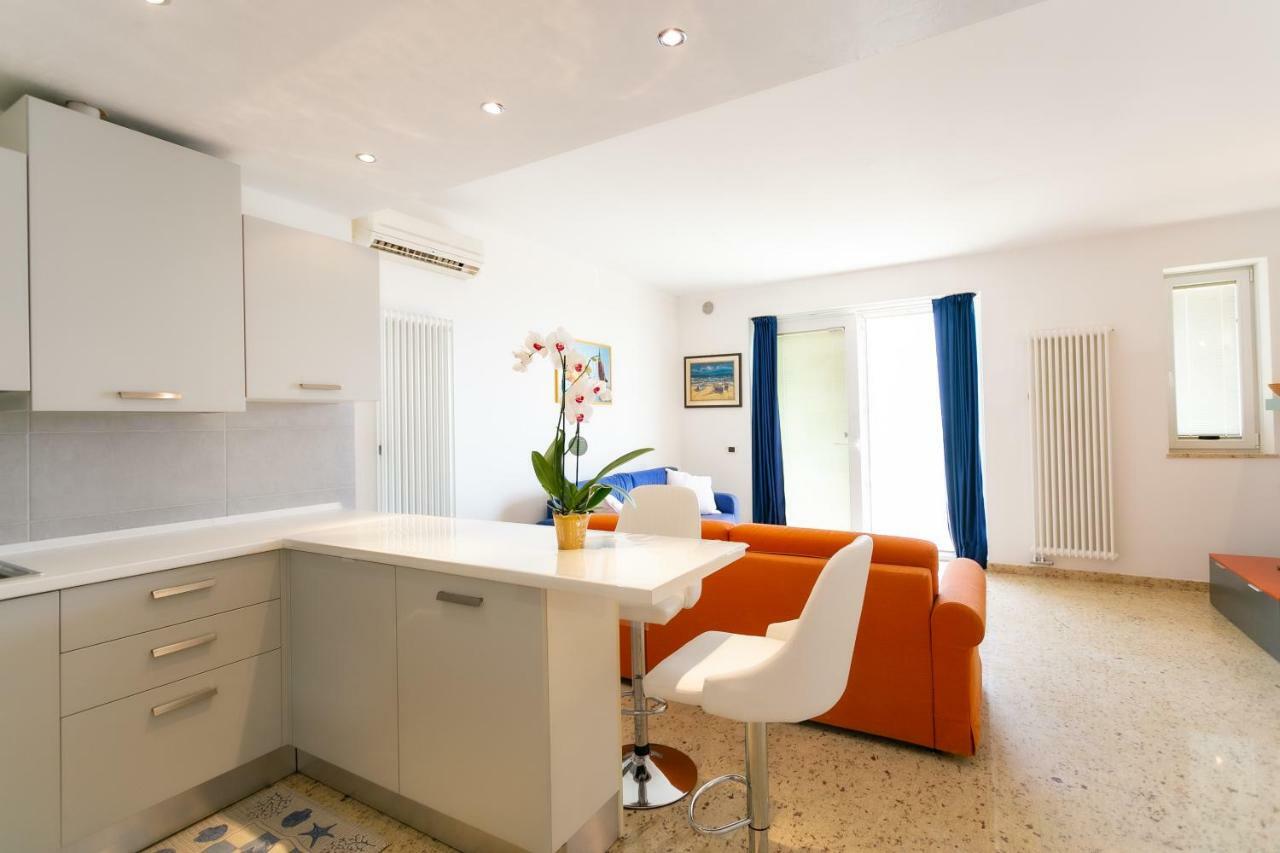 Le Murrine Frontemare Apartment Seaview Sottomarina Ngoại thất bức ảnh