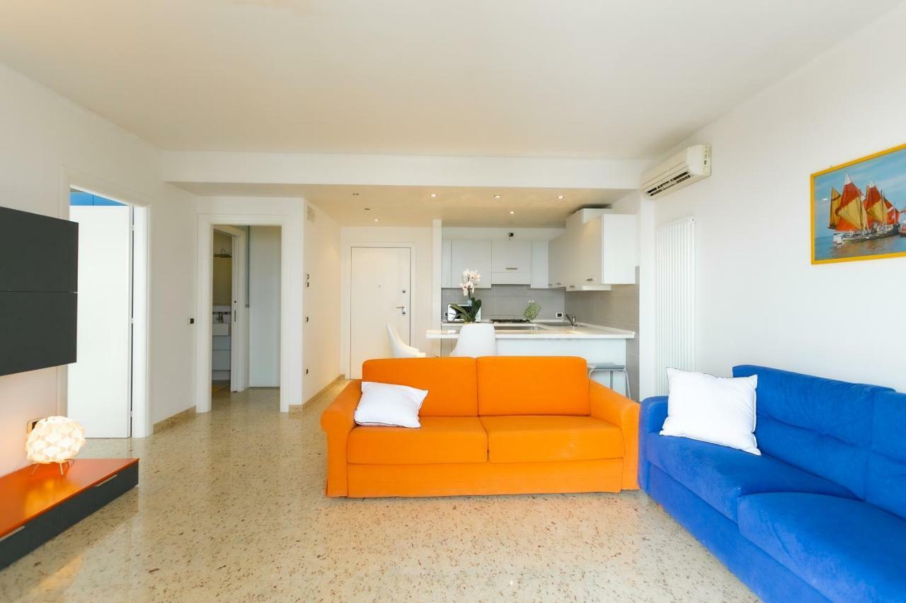Le Murrine Frontemare Apartment Seaview Sottomarina Ngoại thất bức ảnh